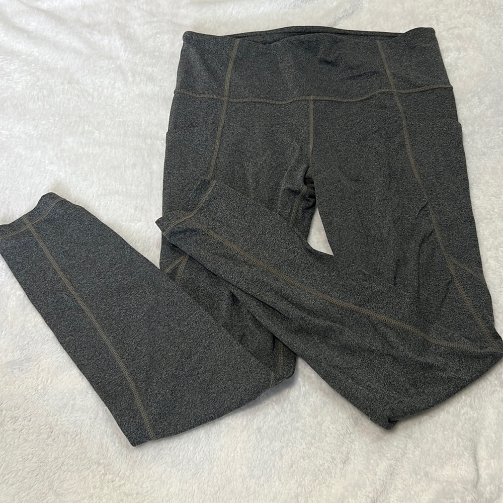 Athleta Leggings Grey with Pockets Full Length Size Medium